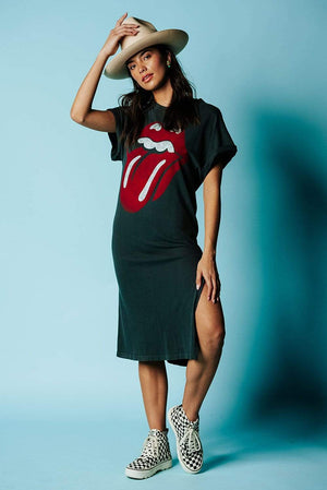 DayDreamer Rolling Stones '89 Rolled Sleeve Maxi Dress | DayDreamer Rolling Stones '89 Rolled Sleeve Maxi Dress | Clad & Cloth |  Dress | Amazon | Instagram.